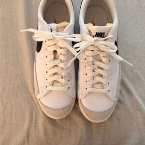 Nike Classic White and Black Sneakers